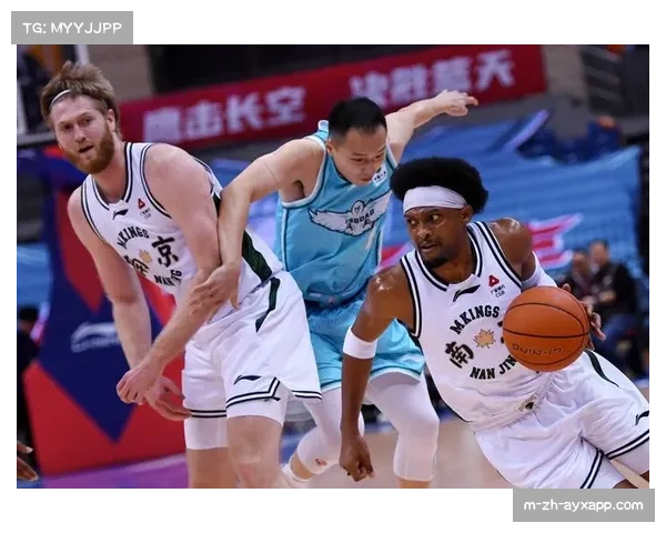 青岛崂山啤酒遭遇连败 内线防守漏洞被对手频繁利用 青岛崂山啤酒遭遇连败 内线防守漏洞被对手频繁利用