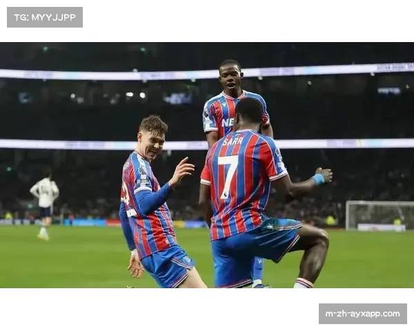 利兹联还要客场面对热刺西汉姆,保级对手直接对话定命运 利兹联还要客场面对热刺西汉姆,保级对手直接对话定命运